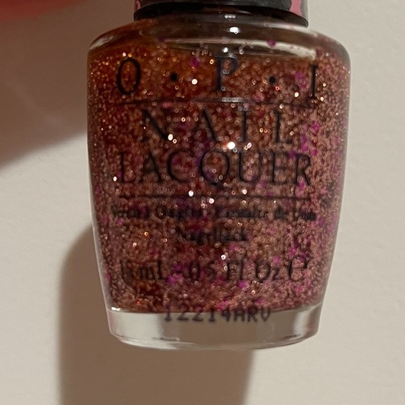 Beautiful glittered nail polish. - Picture 8 of 8